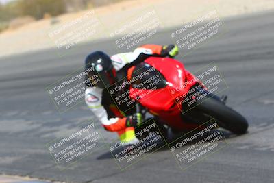 media/Apr-10-2022-SoCal Trackdays (Sun) [[f104b12566]]/Turn 3 Inside (1150am)/